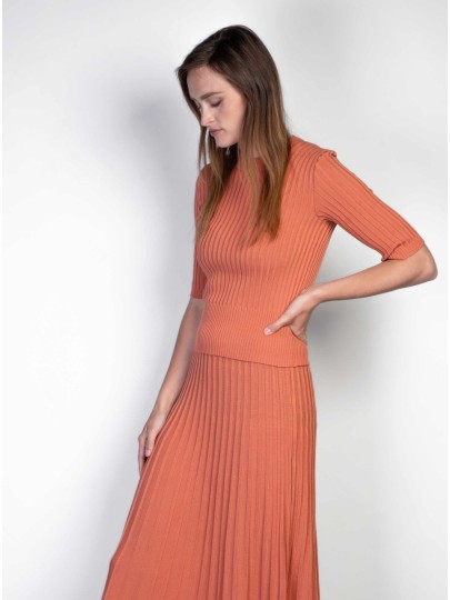 Mirty peach color sweater