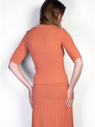 Mirty peach color sweater